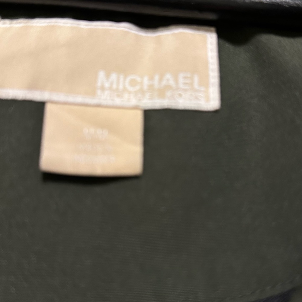 Puffer  Jacket - Picture 2 of 2